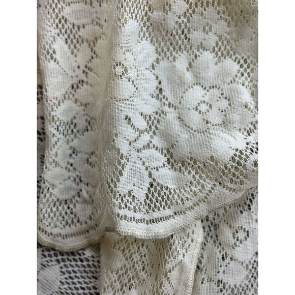 Vtg Quaker Lace Style Tablecloth 82x64 Floral Ivory Cream Rectangular Scalloped - Picture 2 of 6